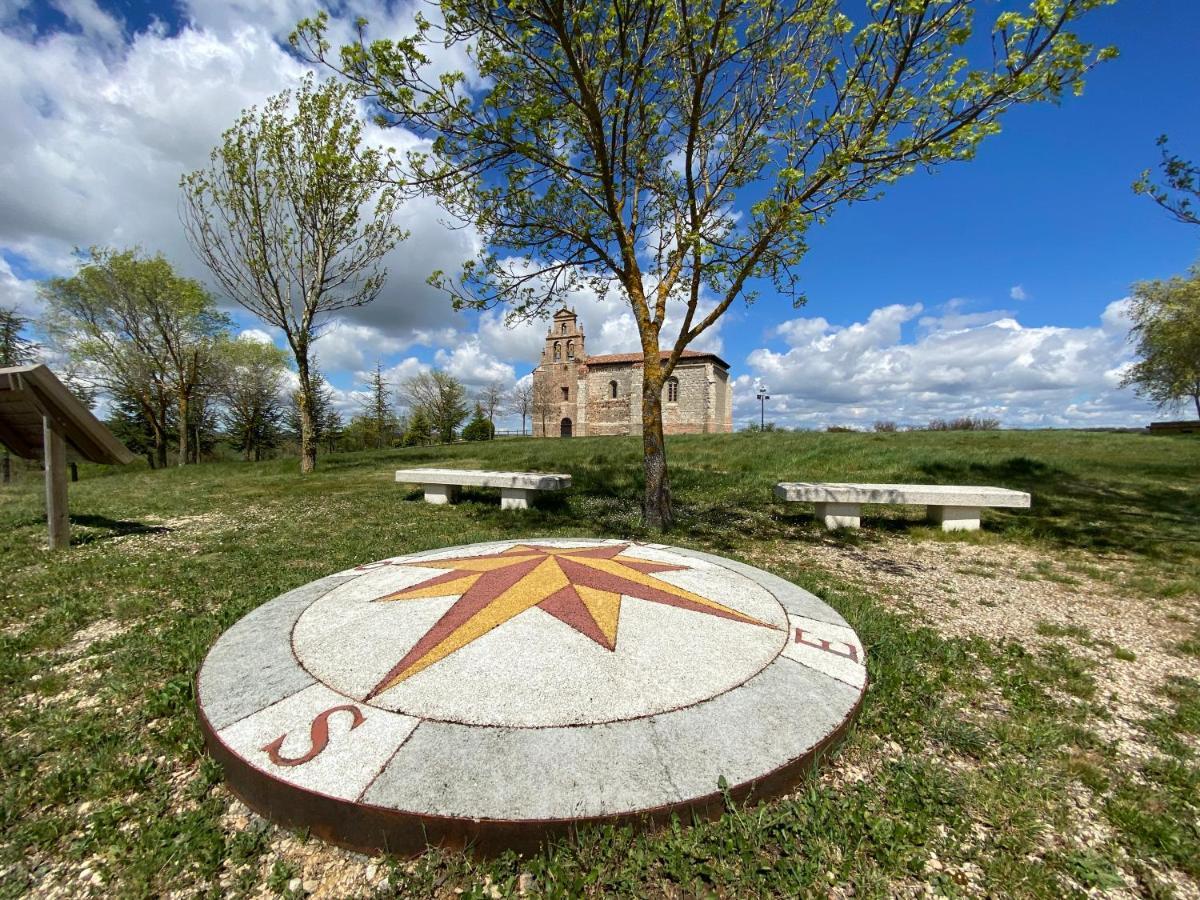 Albergue El Camino De Santovenia Santovenia De Oca Luaran gambar