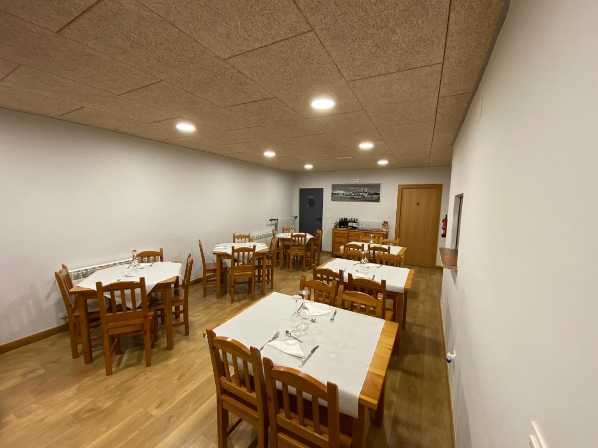 Albergue El Camino De Santovenia Santovenia De Oca Luaran gambar